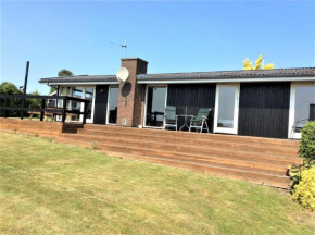Awesome Home In Rønde With 3 Bedrooms, Rønde